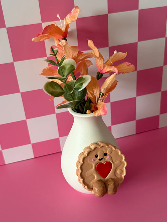 Jam Heart Biscuit Bud Vase