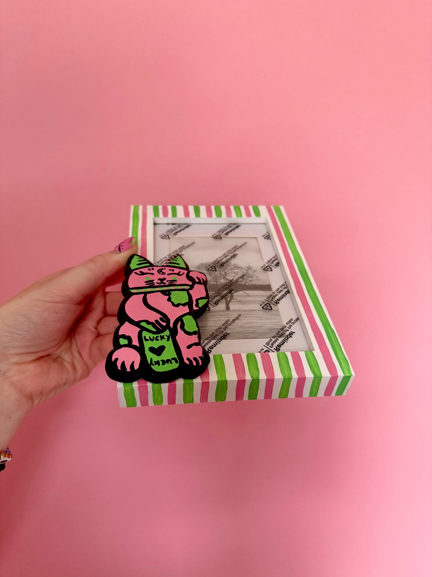 Lucky Cat Photo Frame Maneki Neko Pink & Green Stripe