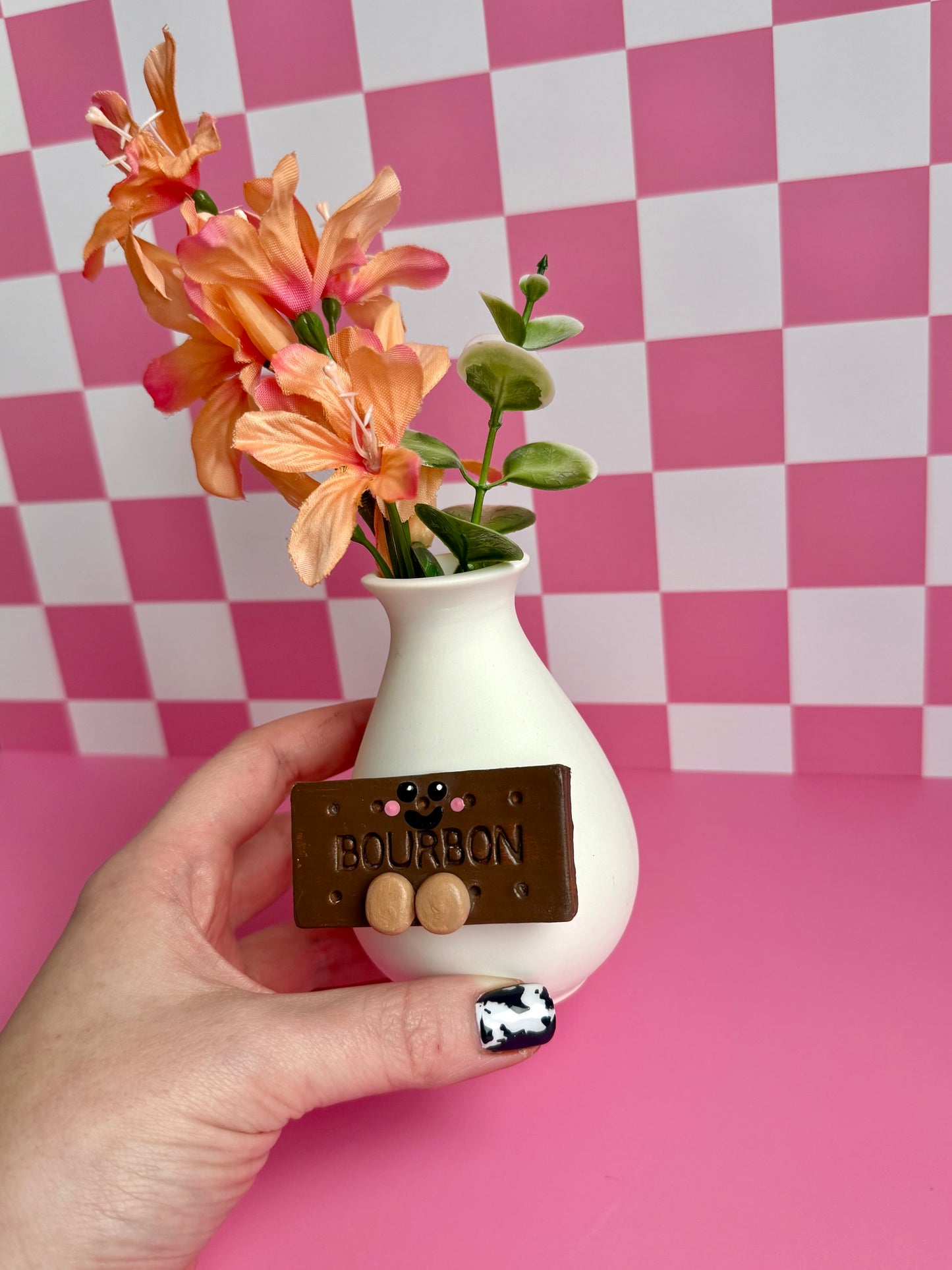 Bourbon Biscuit Bud Vase