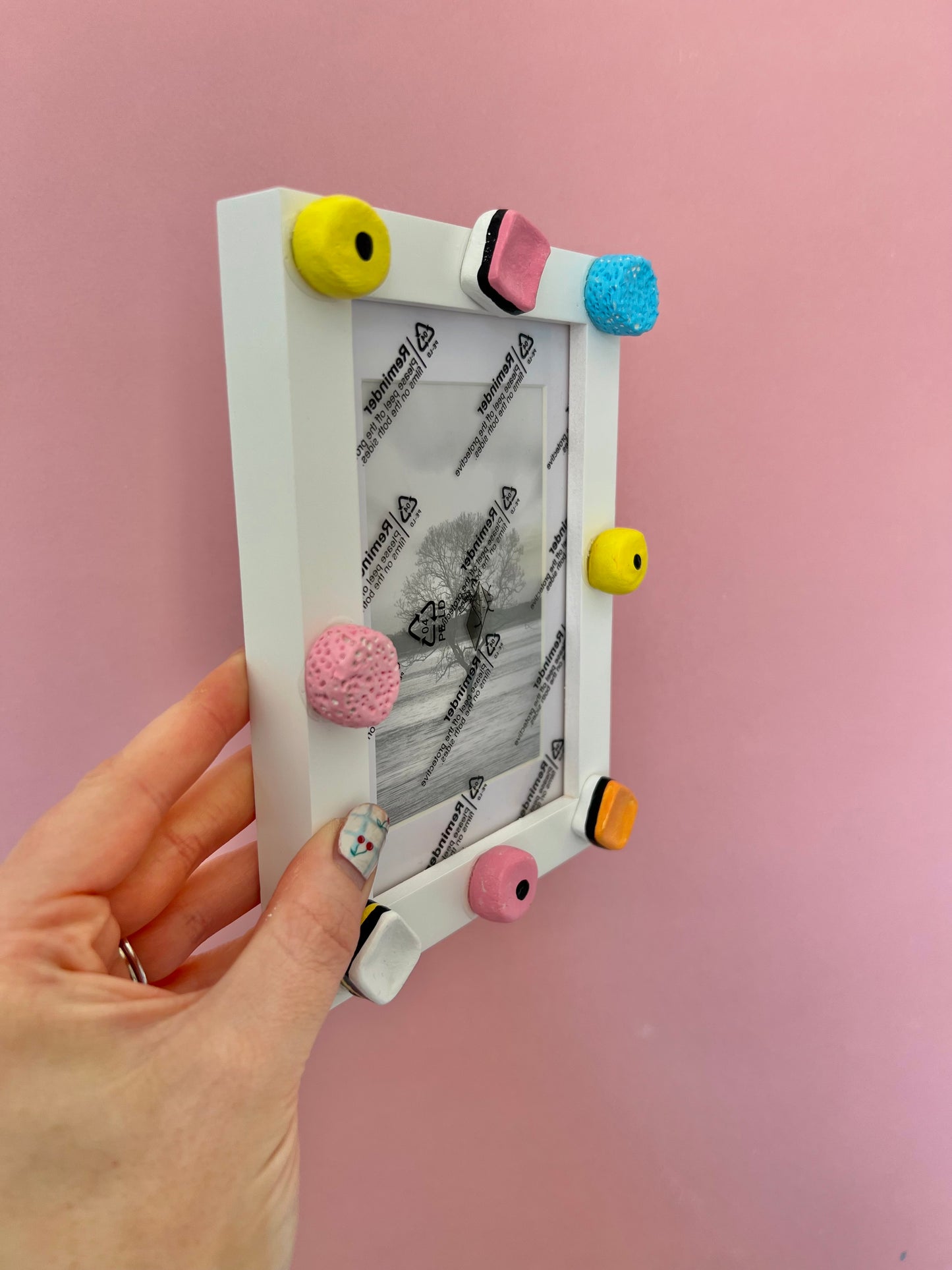 Retro Sweet Photo Frame
