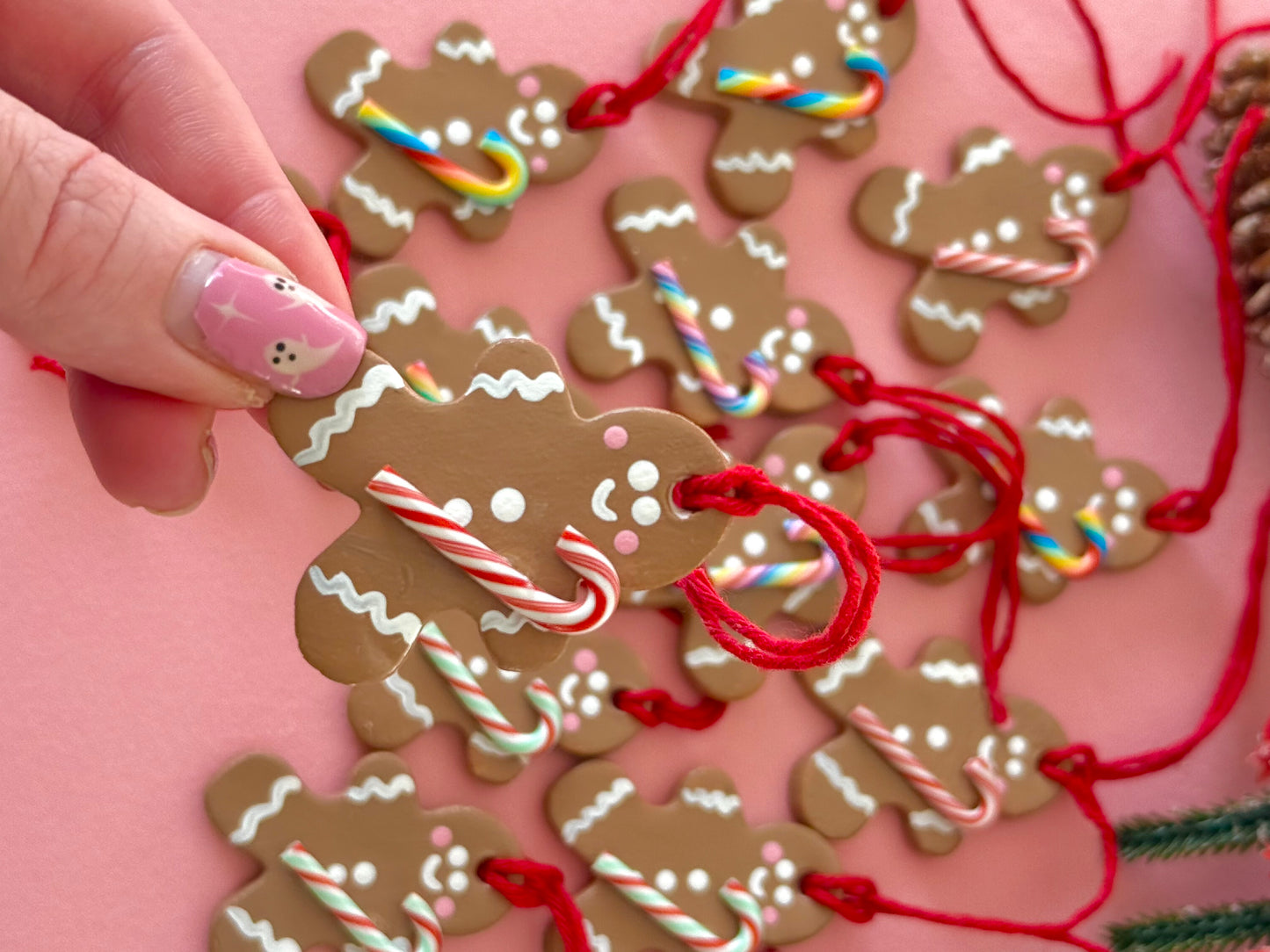 Candy Cane Gingerbread Tree Decorations Baubles 1pcs RANDOM