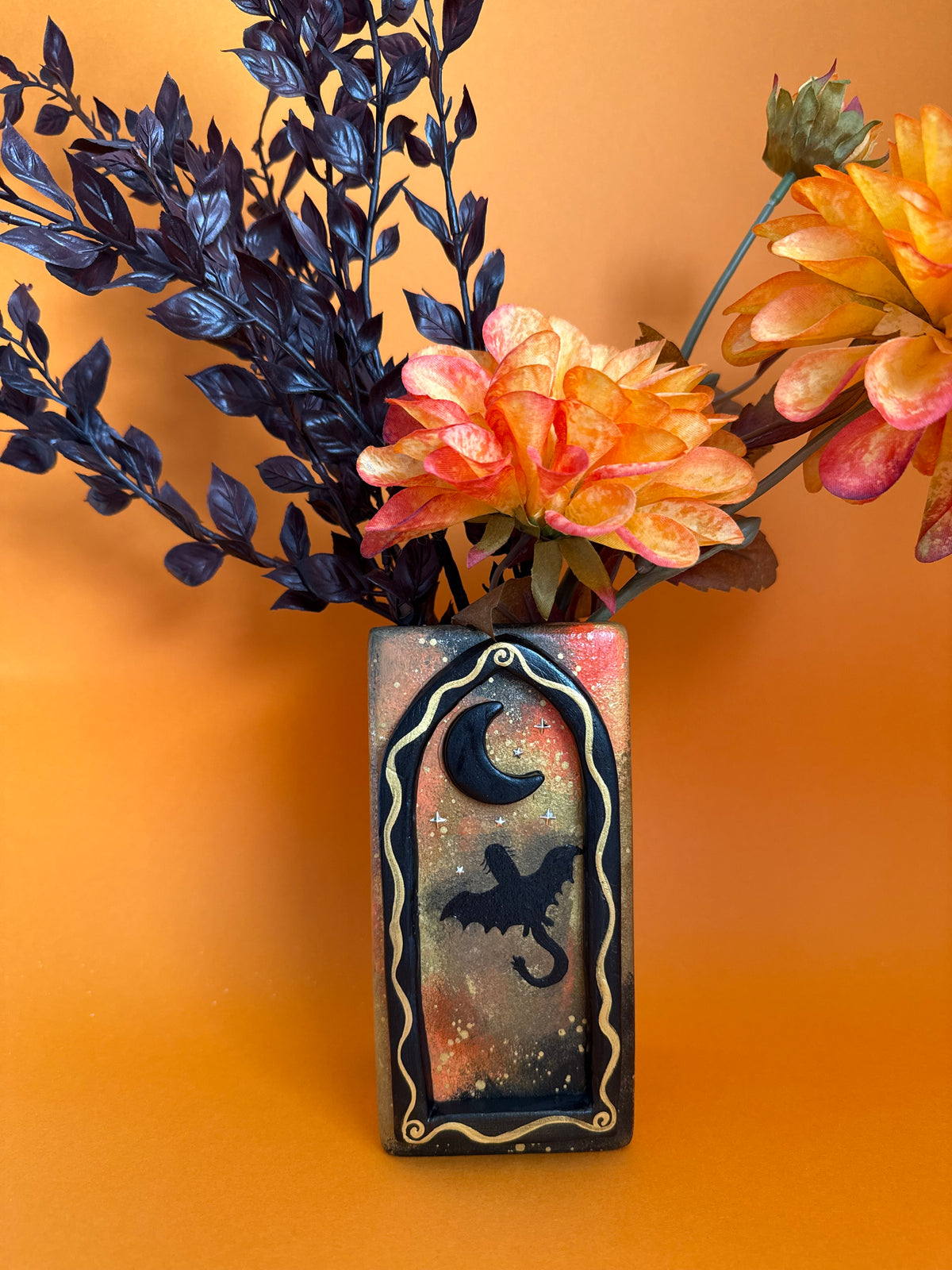 Fantasy Dragon Window Vase Bookshelf