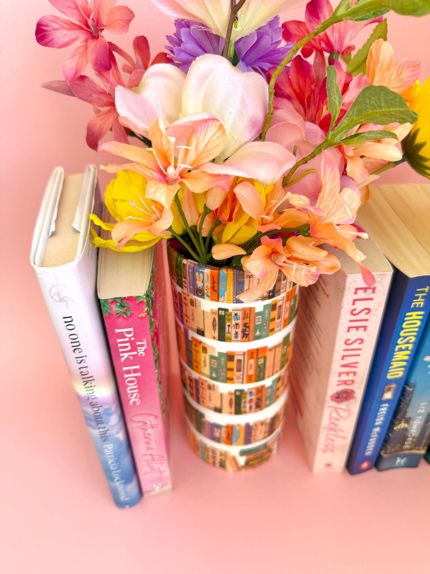 Cosy Library Book Vase Tall Ceramic Vase