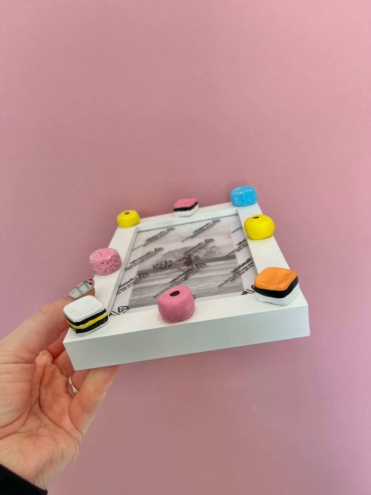 Retro Sweet Photo Frame
