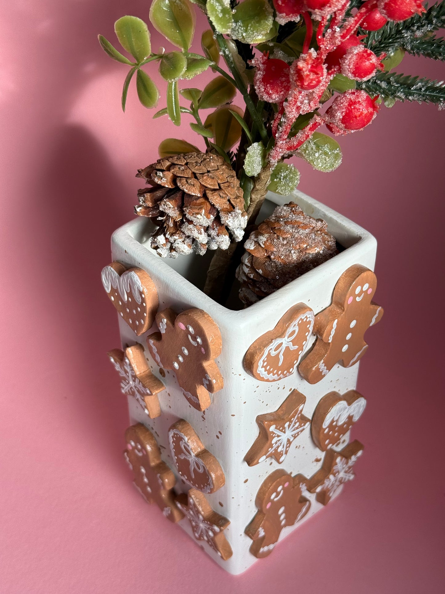 Gingerbread Biscuit Ceramic Vase
