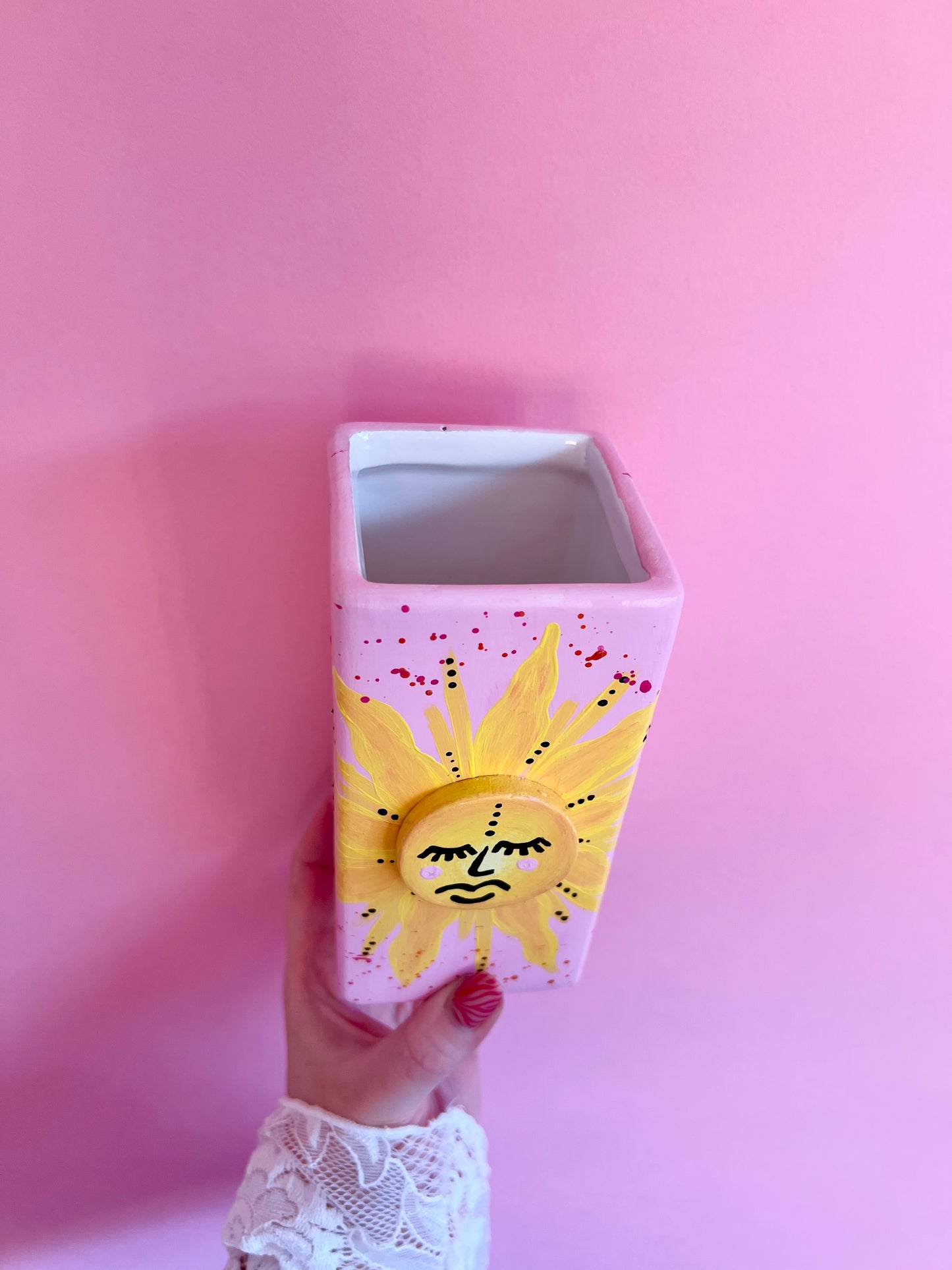 3D Sun Ceramic Vase Pink & Yellow