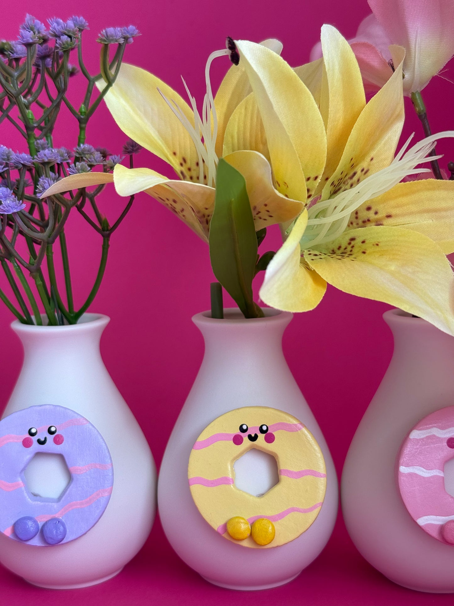 Set of 3 Iced Ring Bud Vases