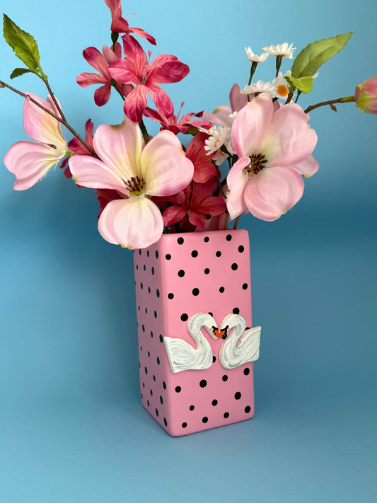 Pink Polka Dot Swan Vase Square