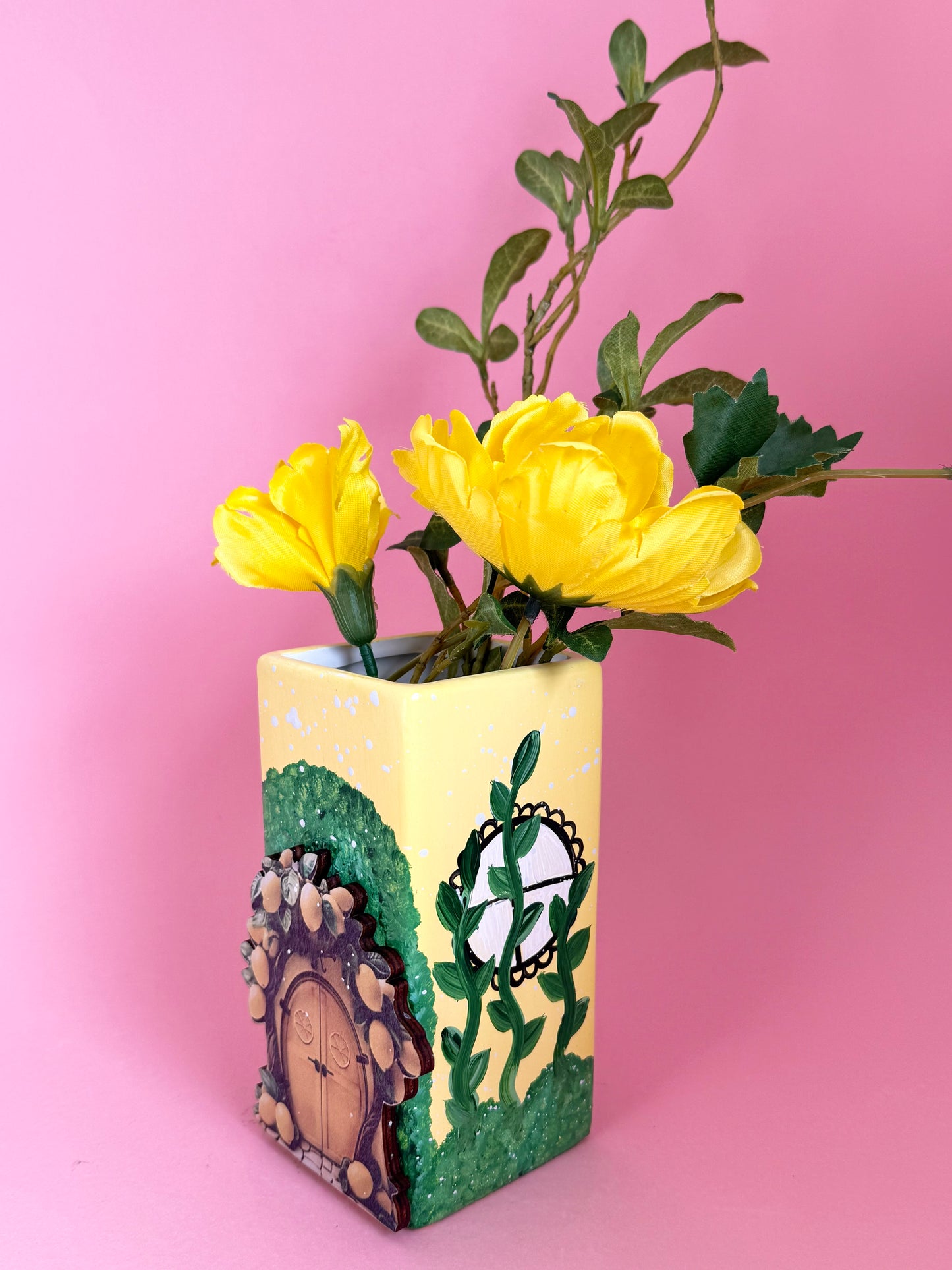 Lemon Fairy House Ceramic Vase