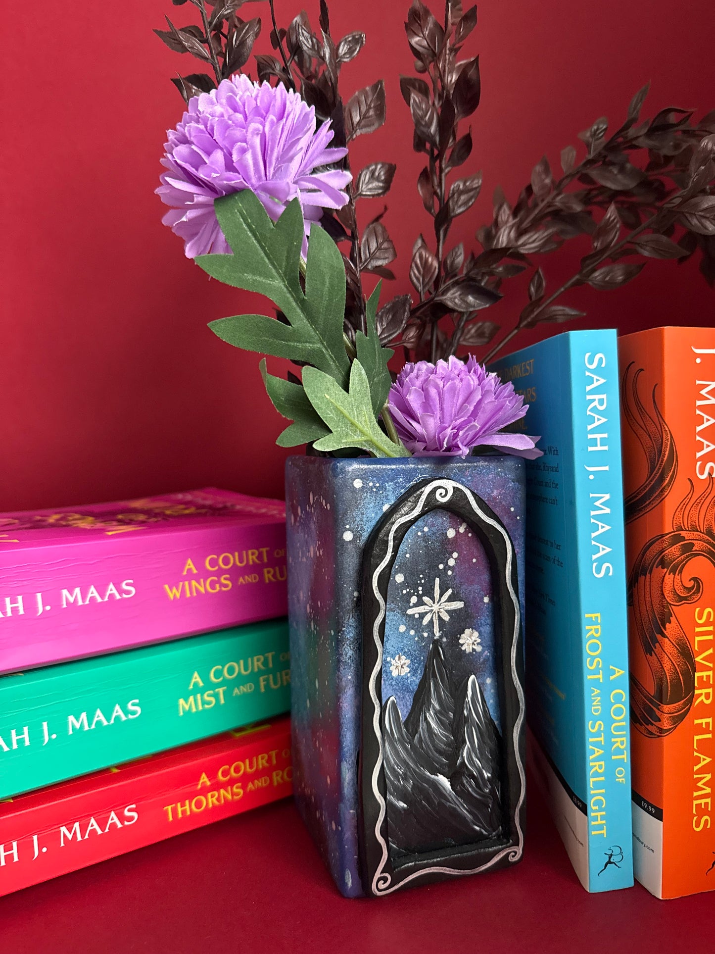 Fantasy Mountain Window Bookshelf Vase