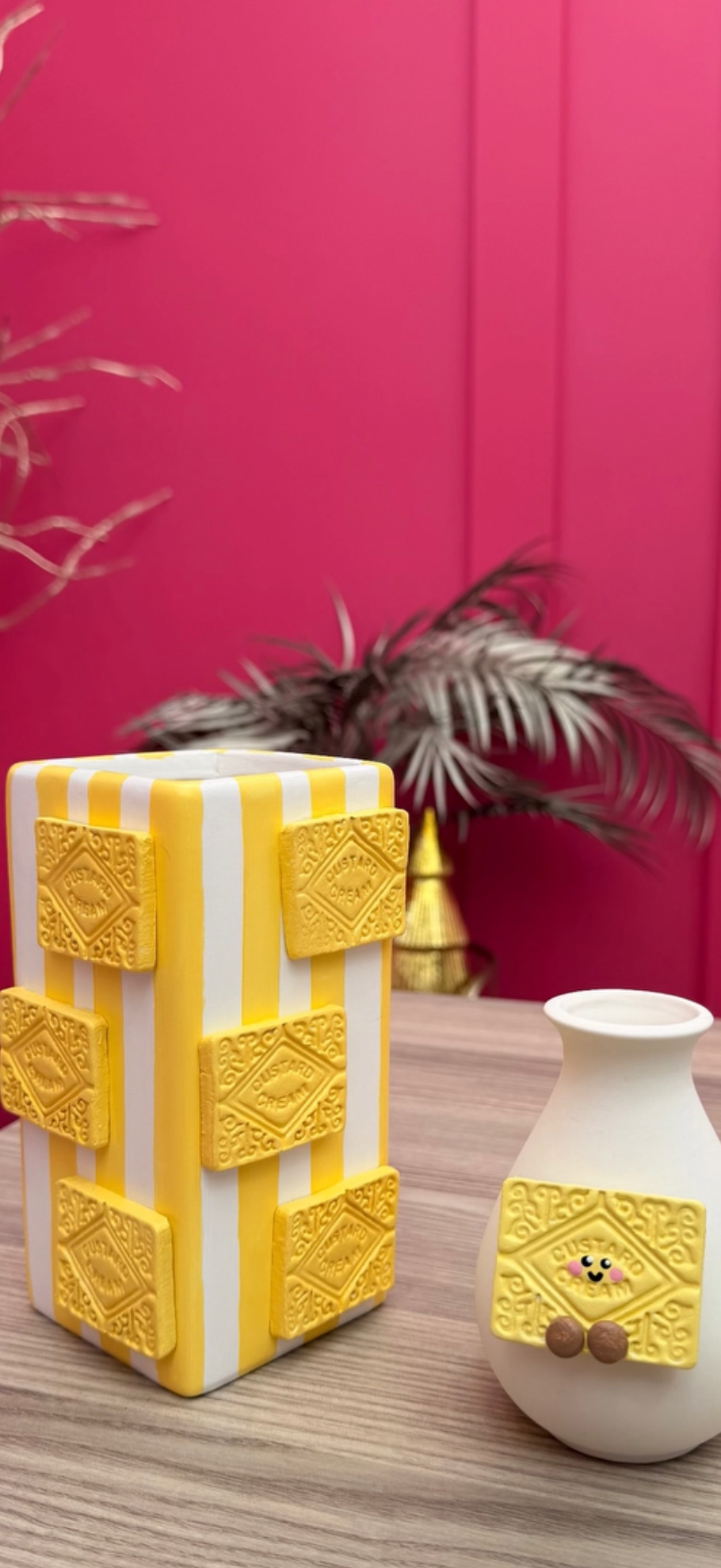 Custard Cream Stripe Ceramic Vase
