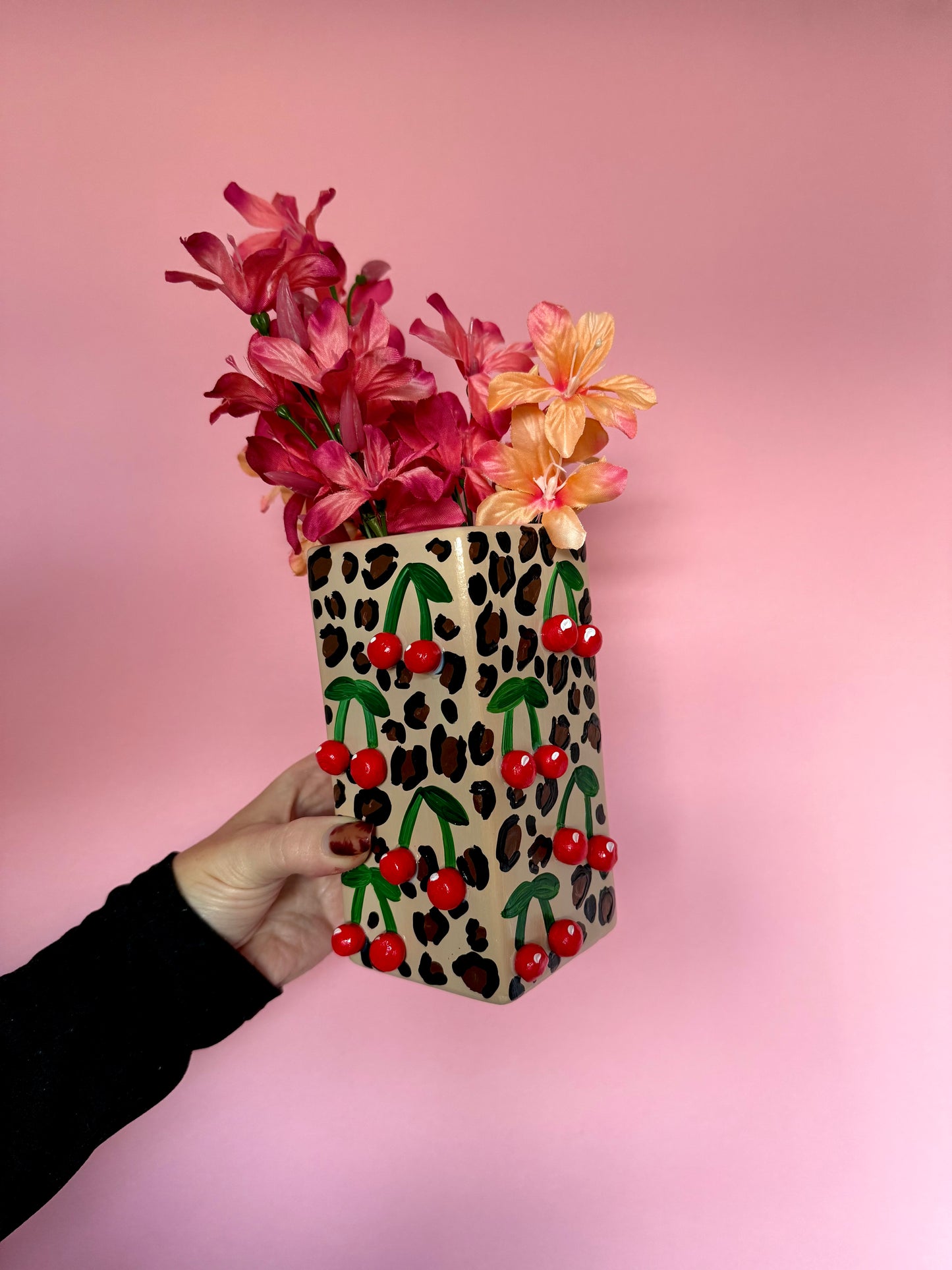 Leopard Mini Cherries Ceramic Vase