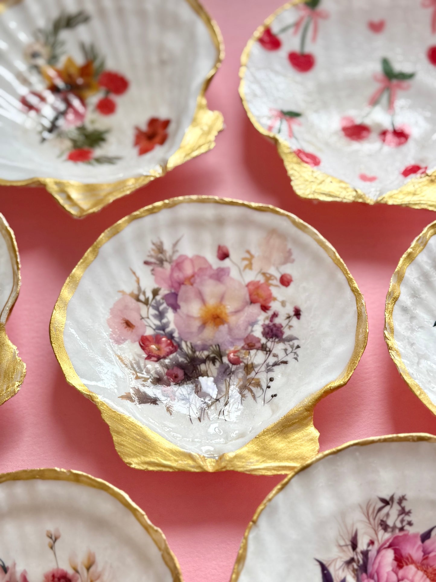 Floral Shell Dish
