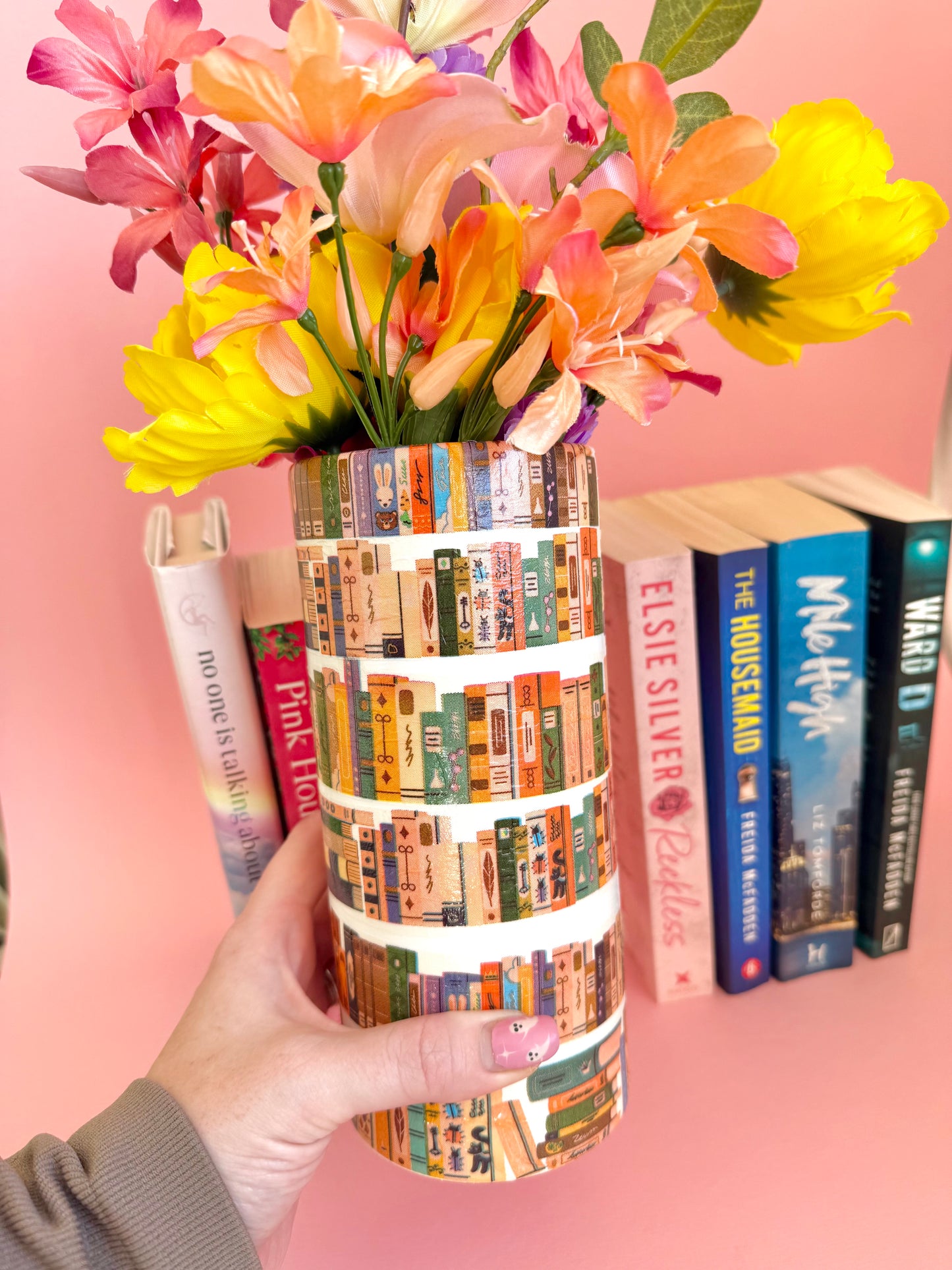 Cosy Library Book Vase Tall Ceramic Vase