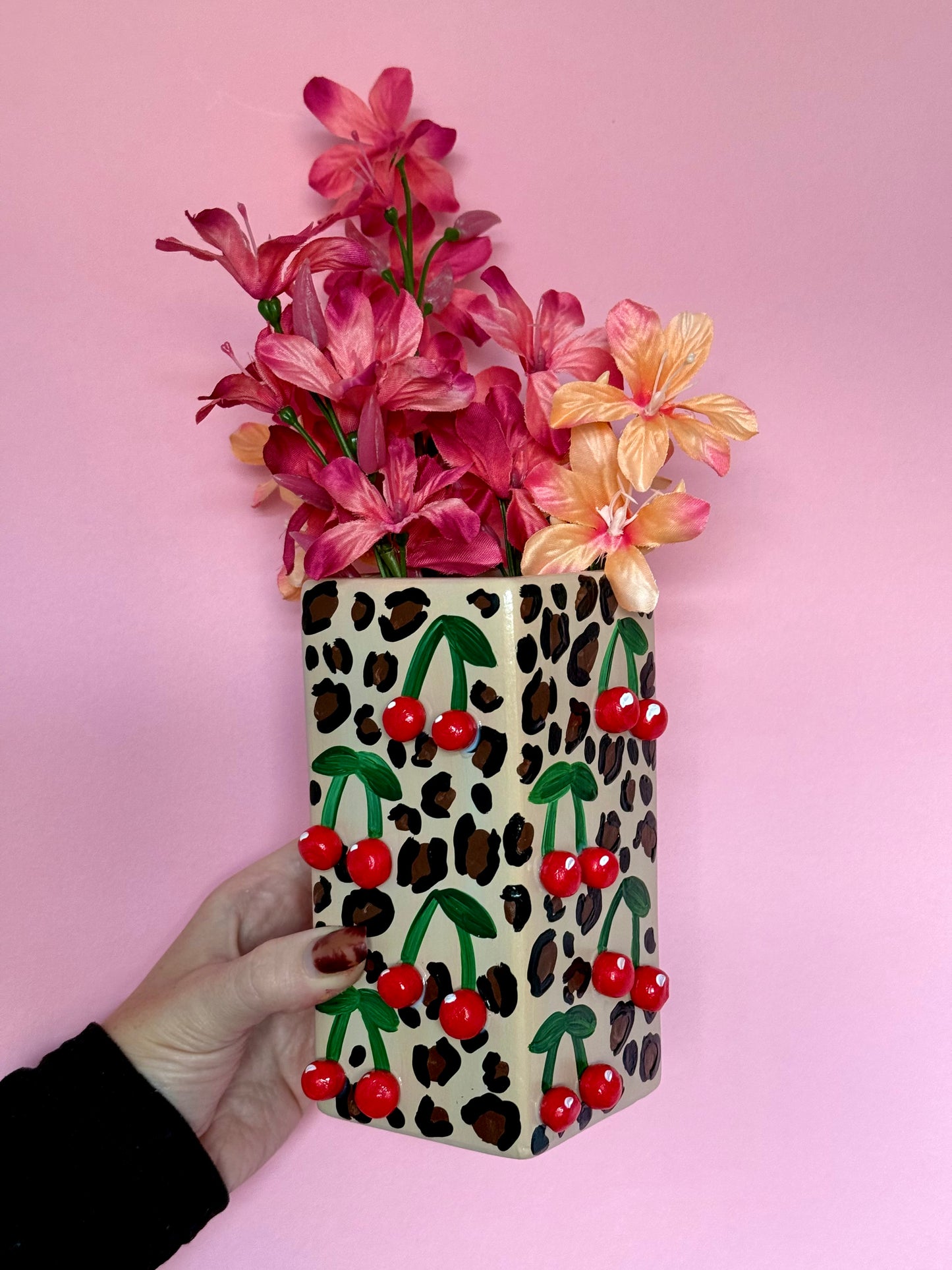 Leopard Mini Cherries Ceramic Vase