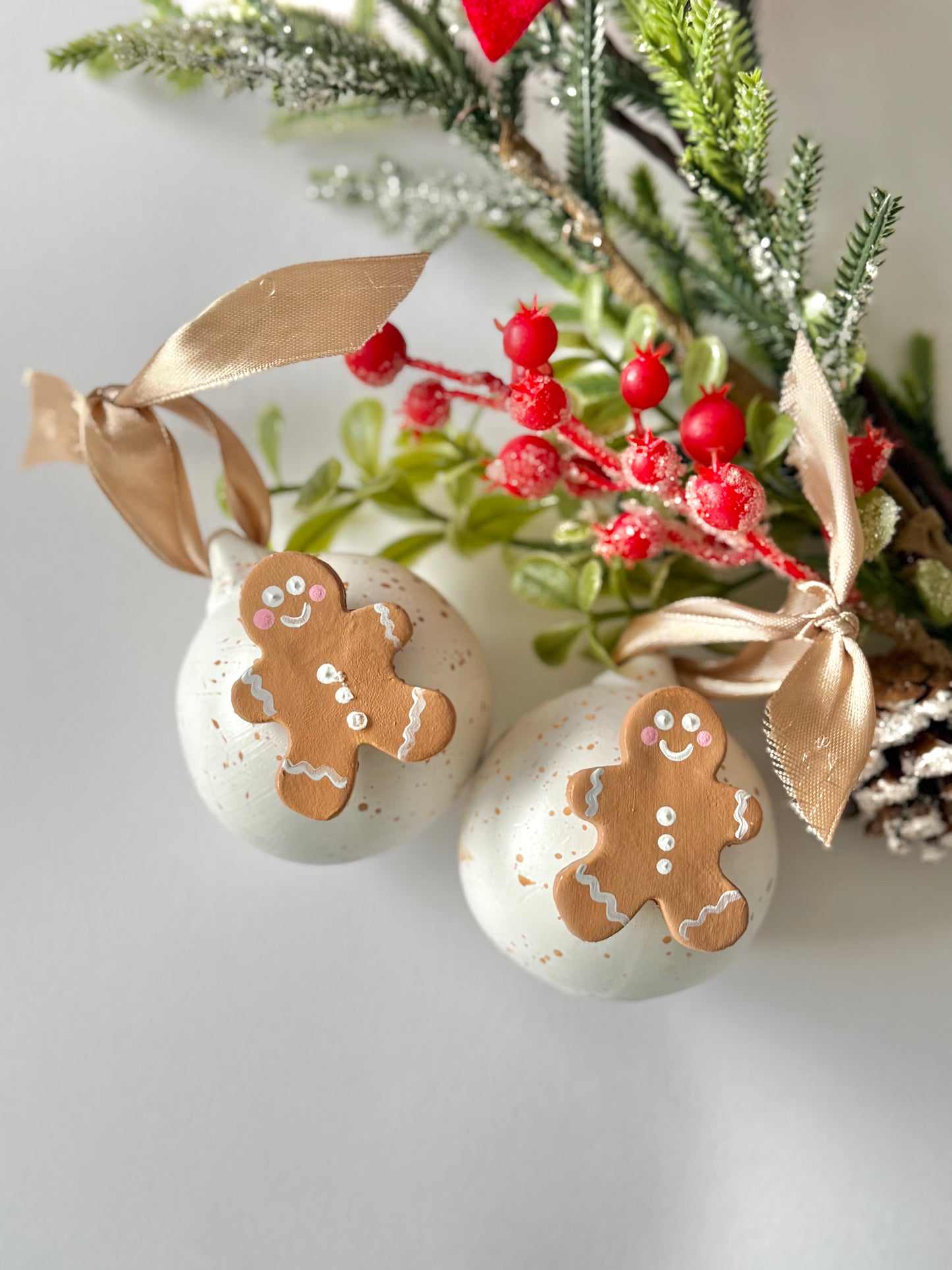 Gingerbread Bauble Tree Decoration