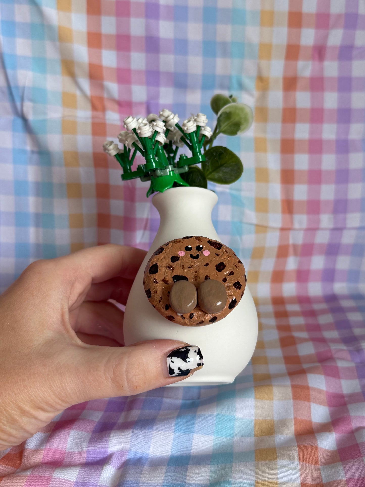 Chocolate Chip Cookie BUDdy Vase