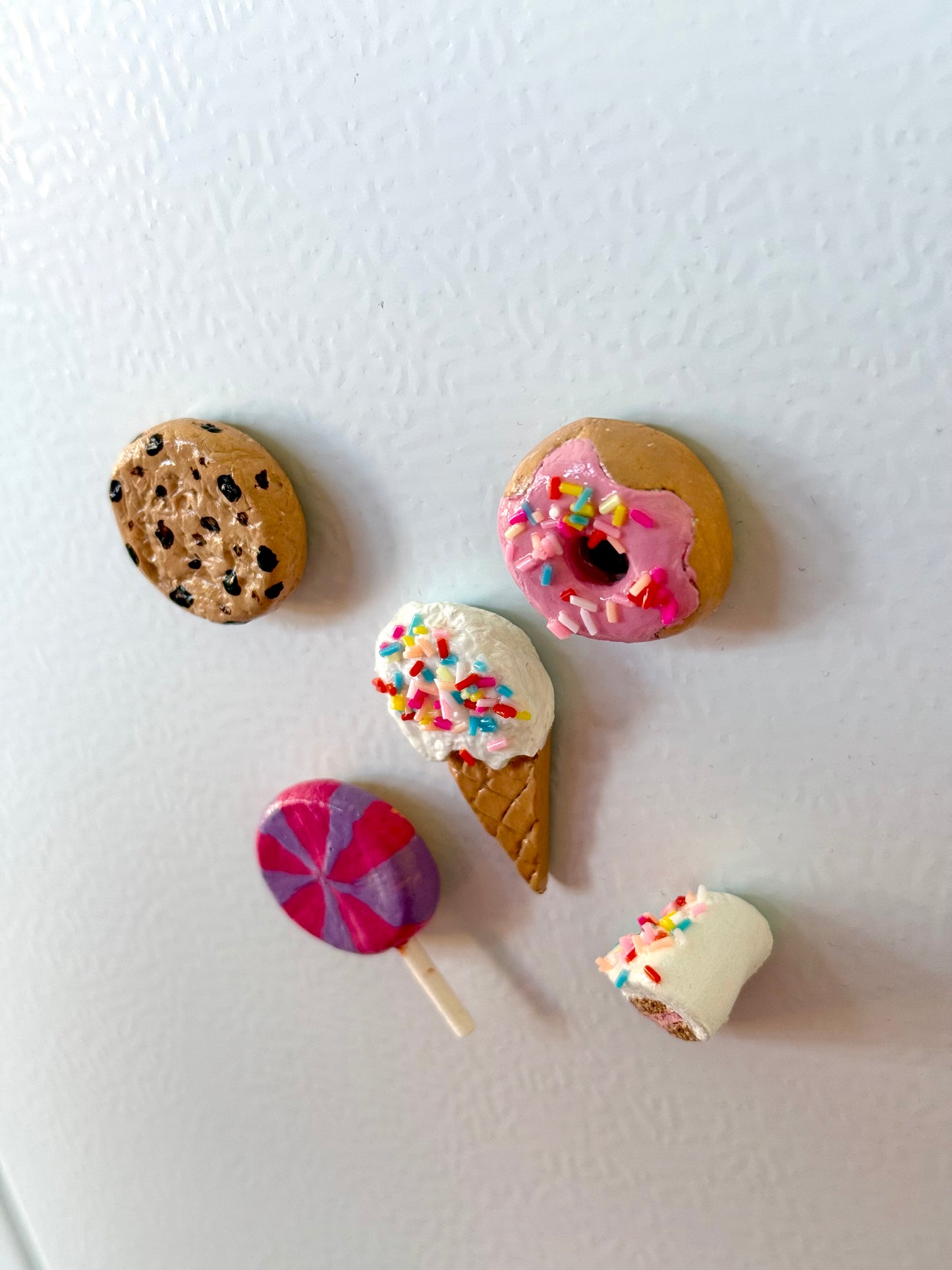 Sweet Treats Magnet Set of 5 Cookie, Cake, Ice Cream, Lolly, Donut Clay Magnets