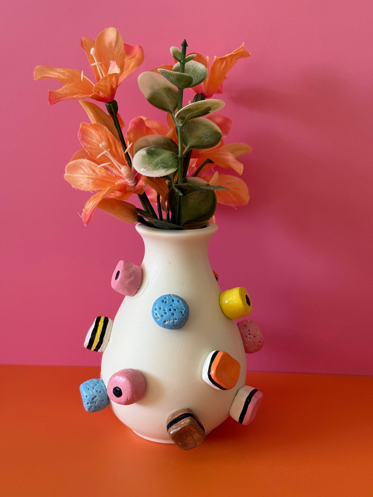 Retro Sweet Bud Vase