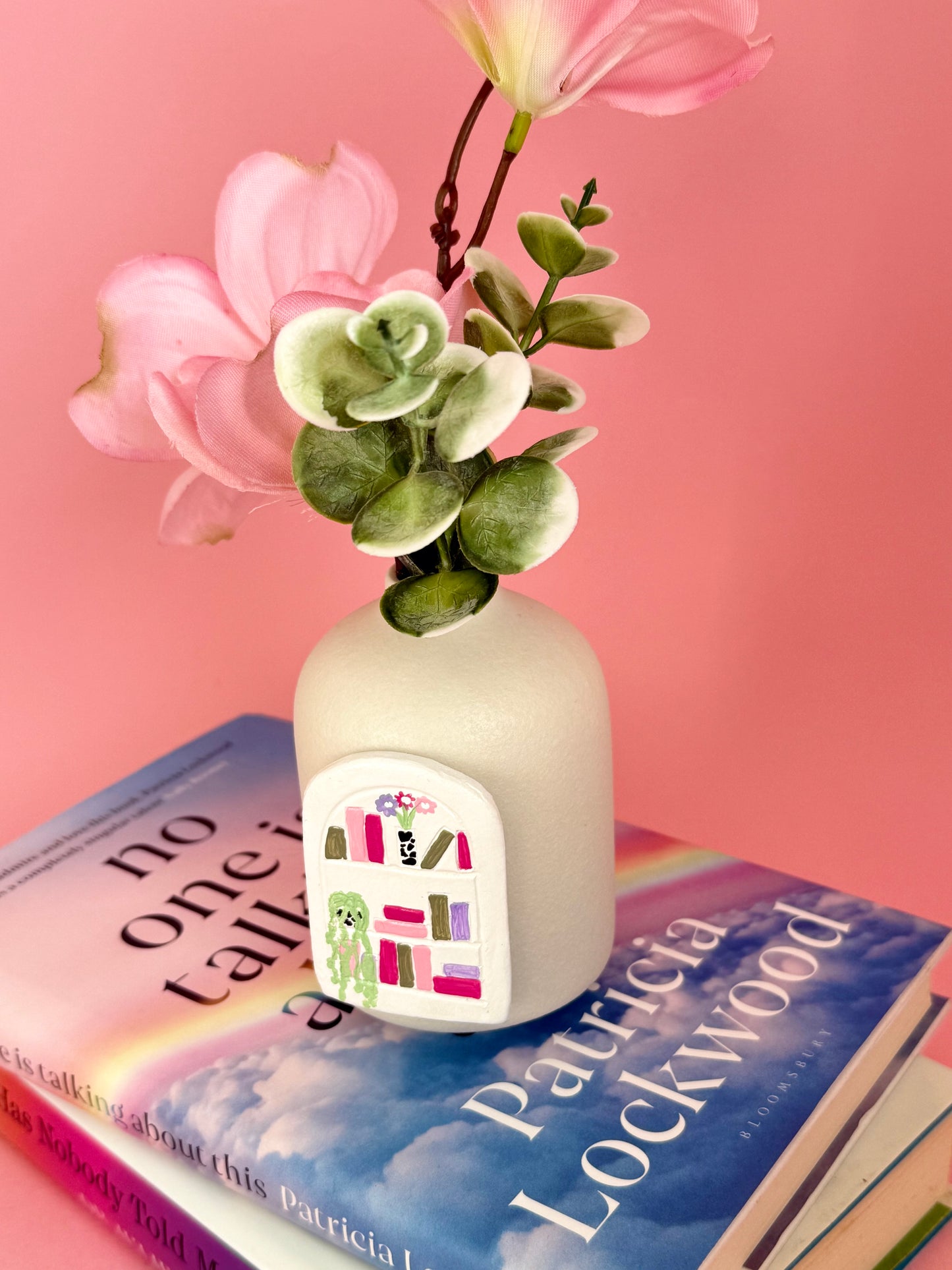 Bookshelf Mini Bud Ceramic Vase