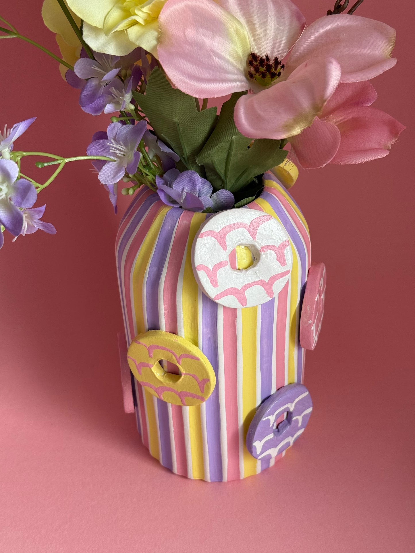 Party Ring Ceramic Vase