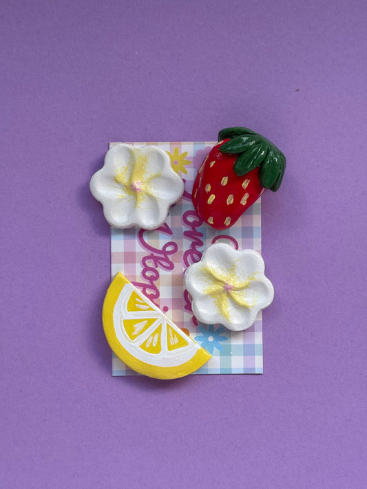 Strawberry Lemonade Magnet Set