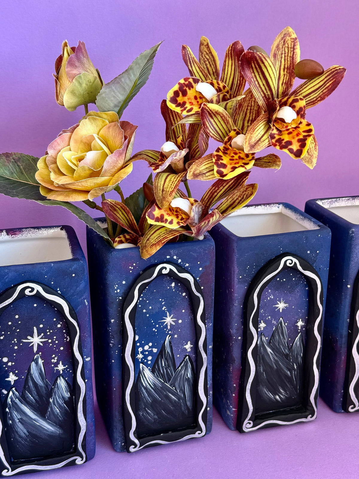 Fantasy Mountain Window Bookshelf Vase
