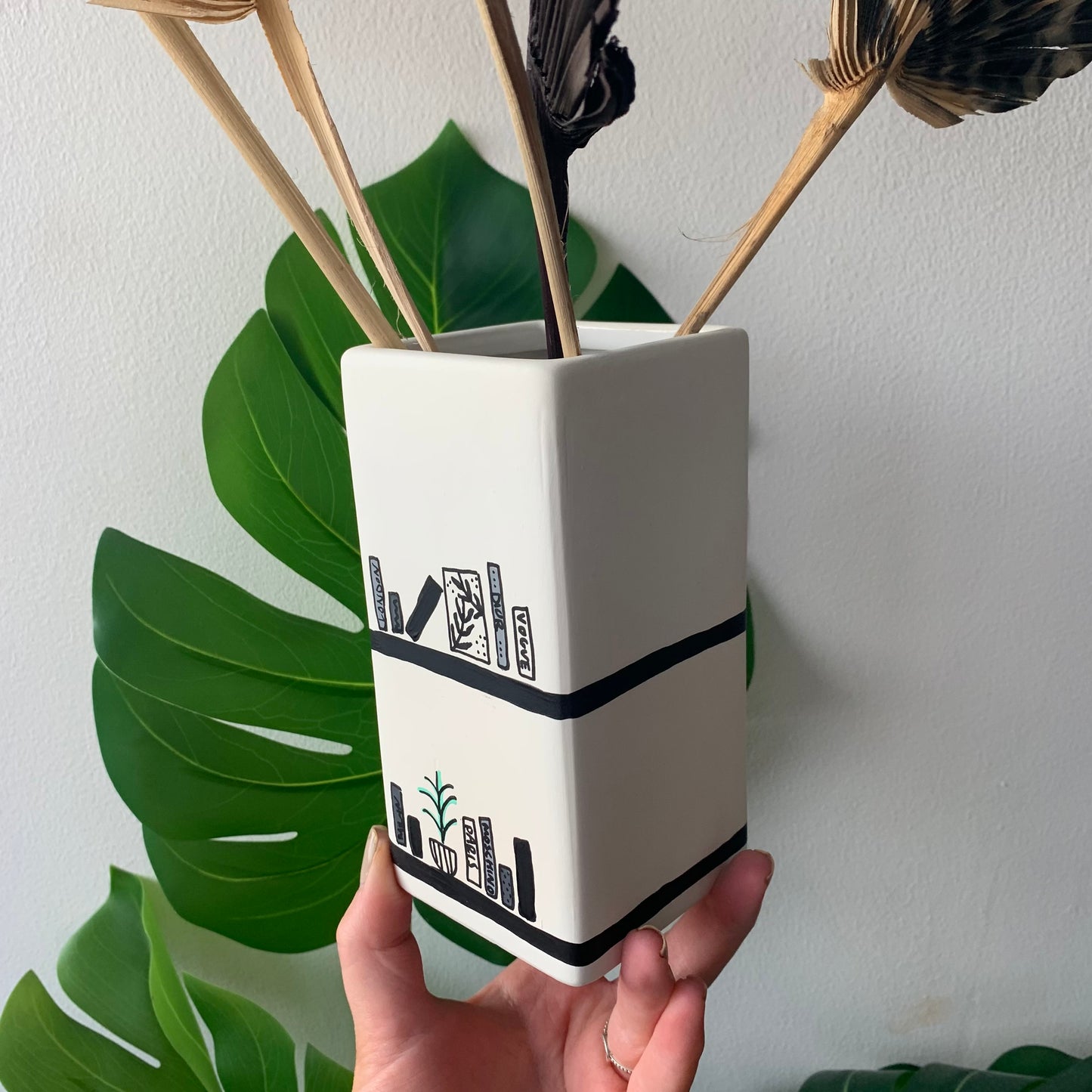 Hand Painted Monochrome Bookshelf Ceramic Vase