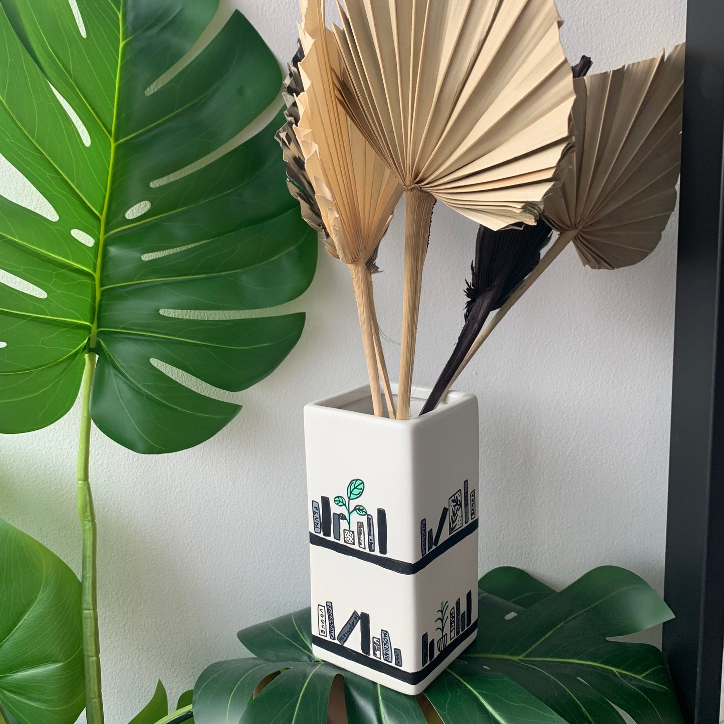 Hand Painted Monochrome Bookshelf Ceramic Vase